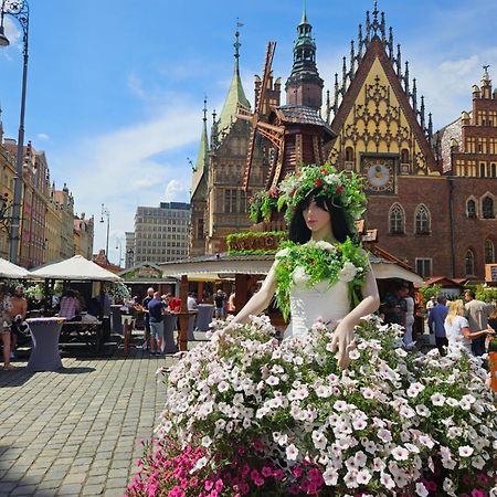 Apartamenty Hexus - Ofiar Oswiecimskich - Wroclaw Centrum Rynek Dış mekan fotoğraf