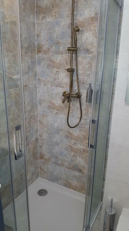 Apartamenty Hexus - Ofiar Oswiecimskich - Wroclaw Centrum Rynek Dış mekan fotoğraf